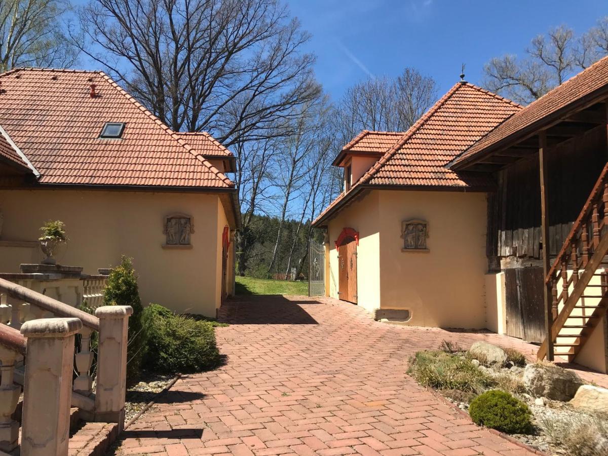 Zamecek Zdiky - Moderni Velky Apartman Bujanov Экстерьер фото